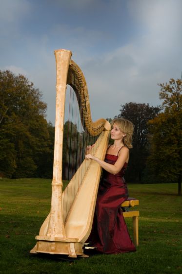 Marije, harpiste